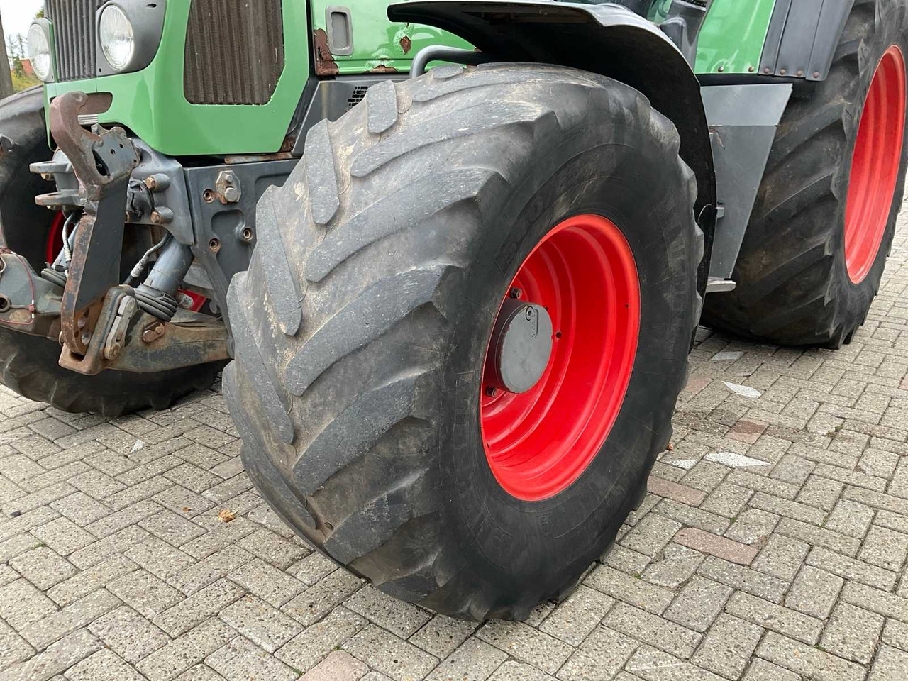 Tractor 2008 FENDT 412 VARIO TMS ALL-WHEEL DRIVE AGRICULTURAL TRACTOR