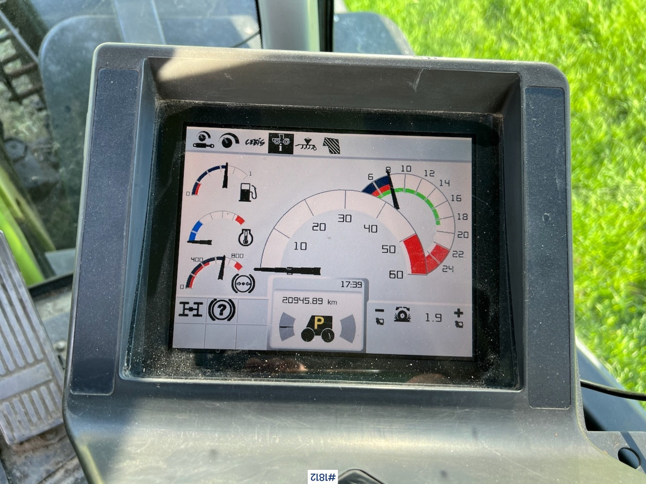 Tractor 2009 Claas Xerion 3800