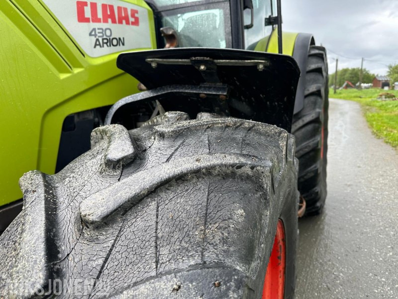 Tractor 2013 Claas Arion 430 TRAKTOR MED FRONTLESSEAPPARAT - 5619 Timer