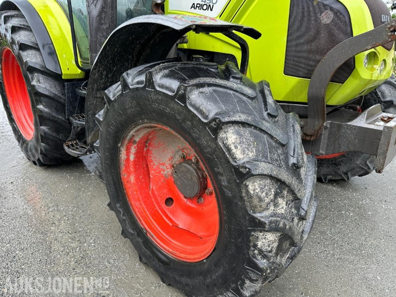 Tractor 2013 Claas Arion 430 TRAKTOR MED FRONTLESSEAPPARAT - 5619 Timer