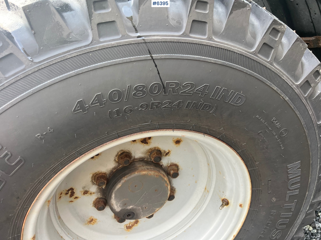 Tractor 2015 Claas Arion 460 4x4 Ploughing tractor