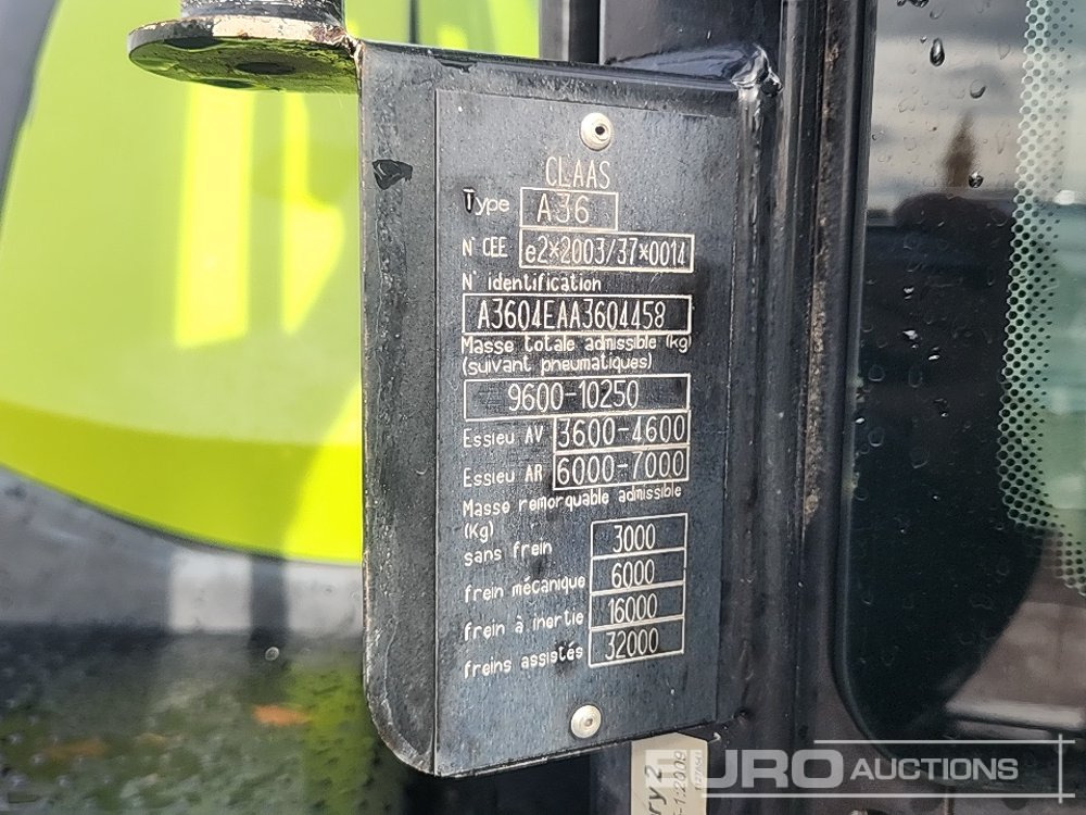Tractor 2015 Claas Arion 620