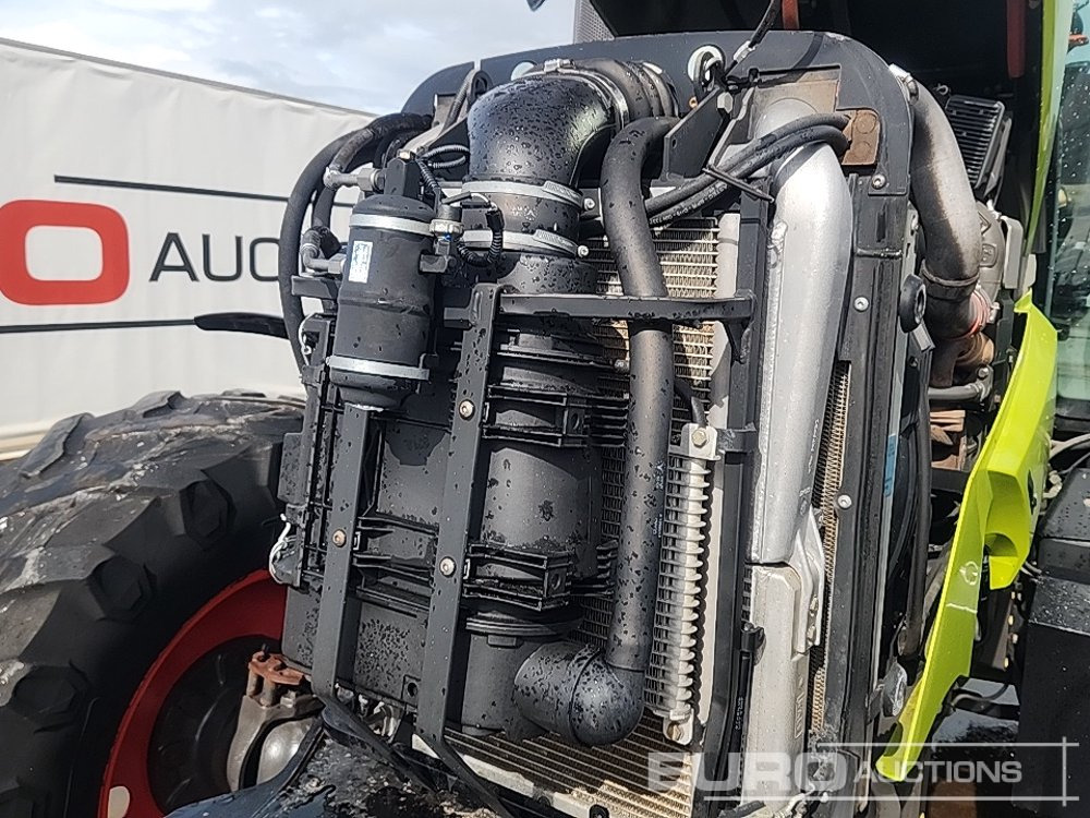 Tractor 2015 Claas Arion 620