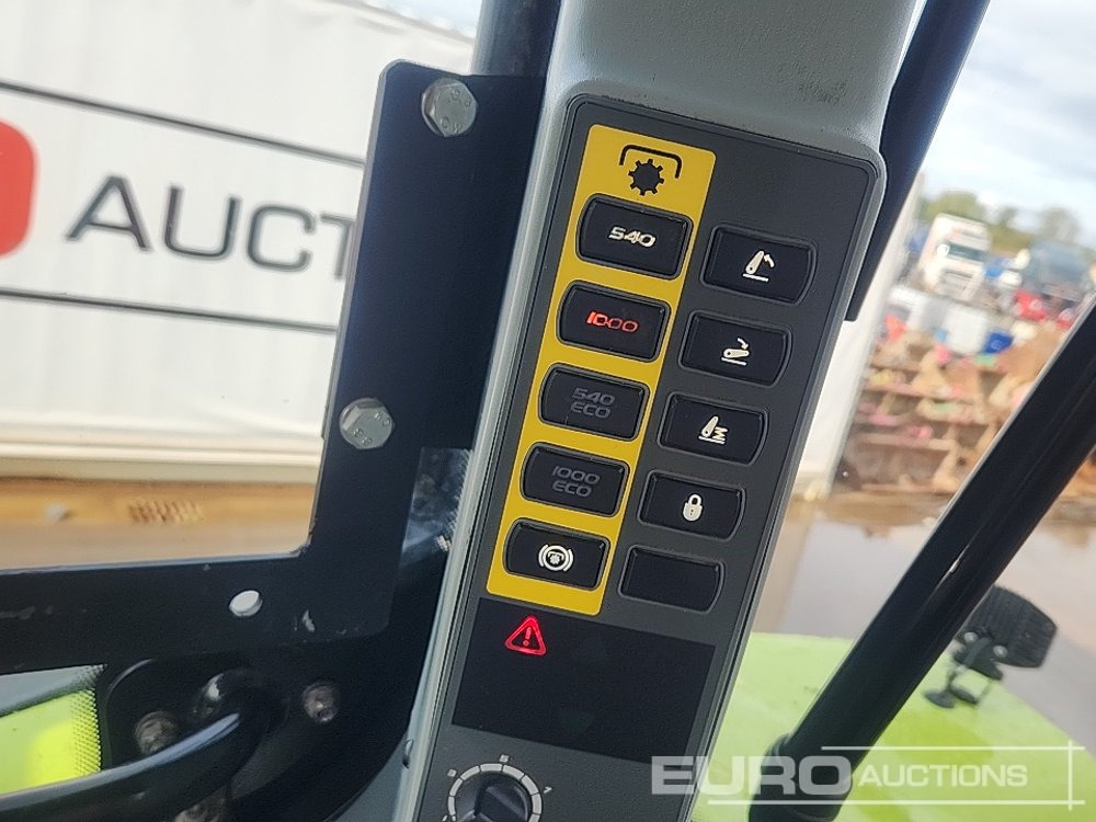 Tractor 2015 Claas Arion 620