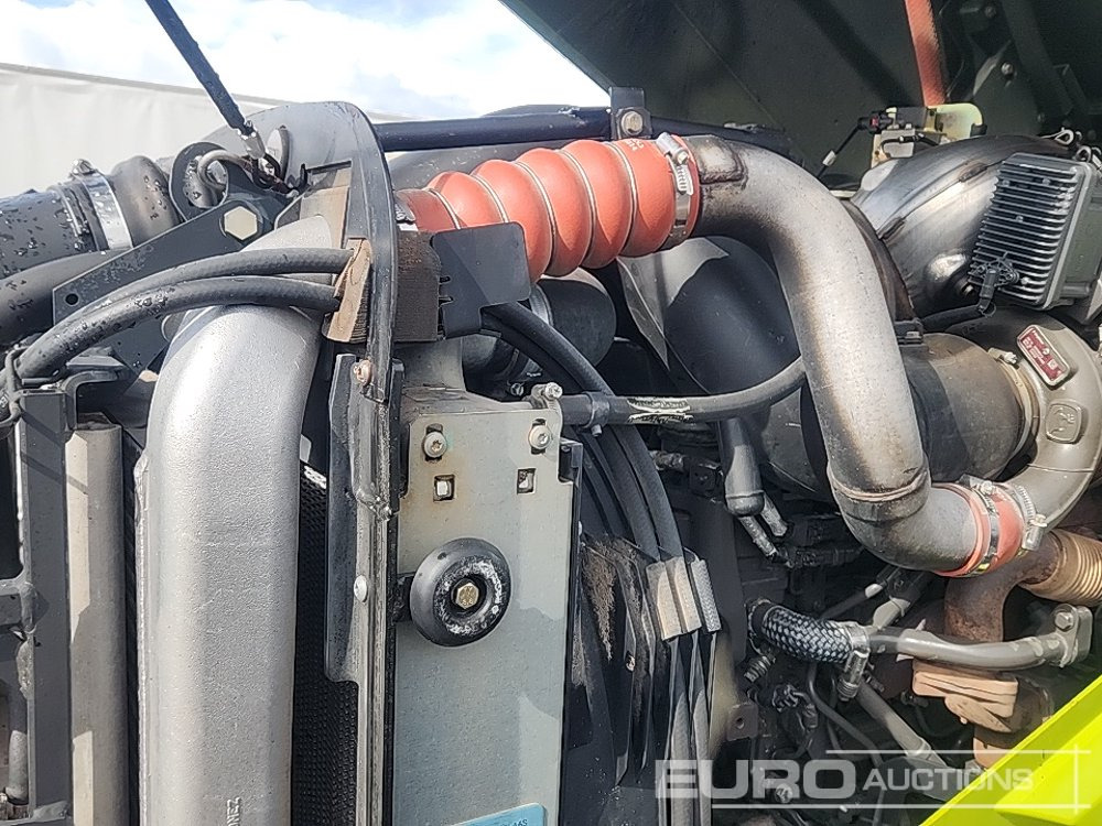 Tractor 2015 Claas Arion 620