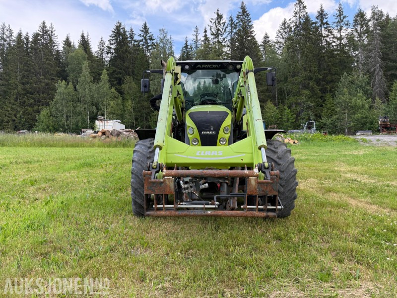Tractor 2016 Claas Arion 650 med frontlaster, lysrigg, 2-seter, 50 Km/t, stor service