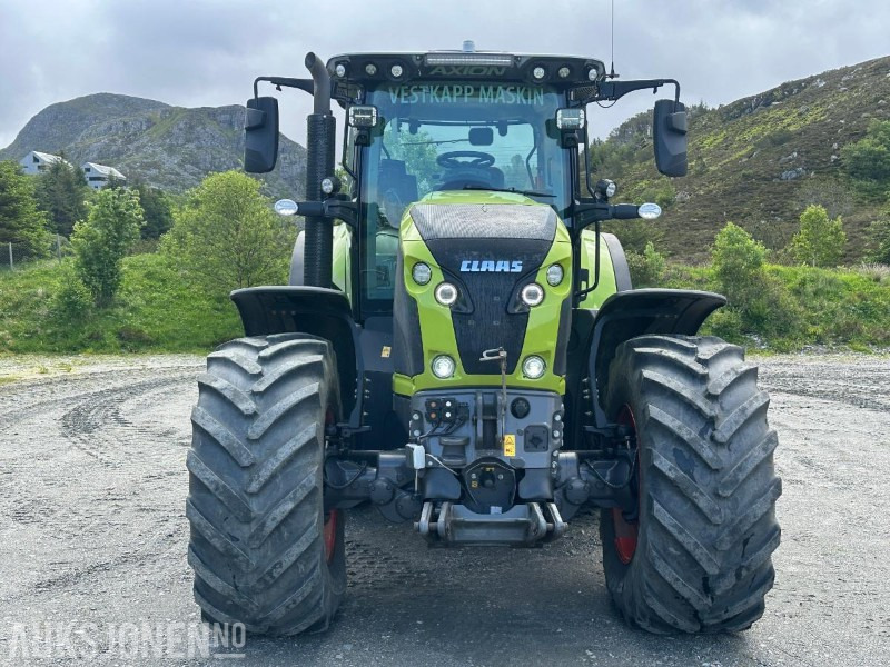 Tractor 2022 Claas Axion 870