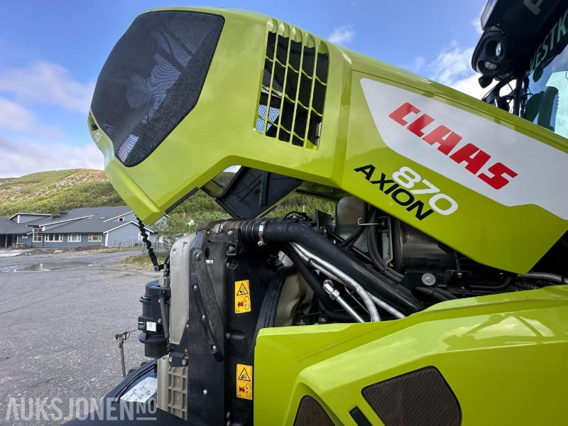 Tractor 2022 Claas Axion 870 - 301 hk - 50 km/t - Front PTO - TRI dekk og landbruksdekk - Brøyteplate - EU godkjent