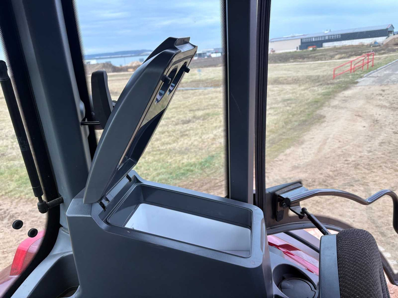 Tractor 2022 DEMONSTRATION VALTRA N175 DIRECT TRACTOR