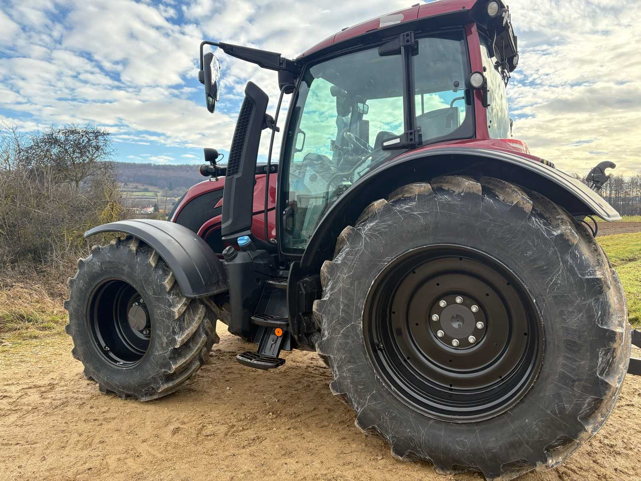 Tractor 2022 DEMONSTRATION VALTRA N175 DIRECT TRACTOR