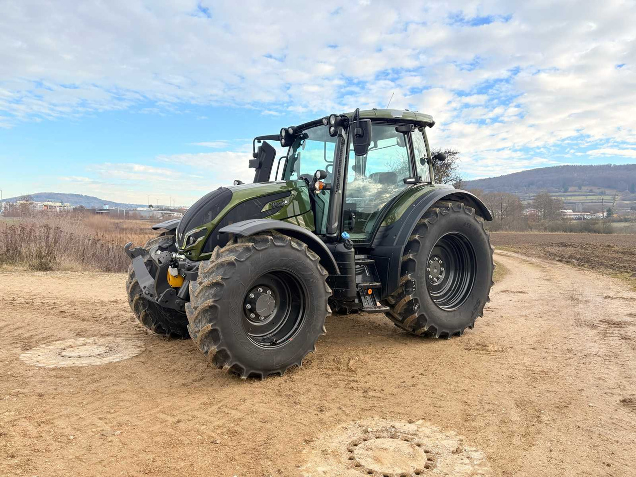 Tractor 2022 NEW VALTRA N155E ACTIVE TRACTOR