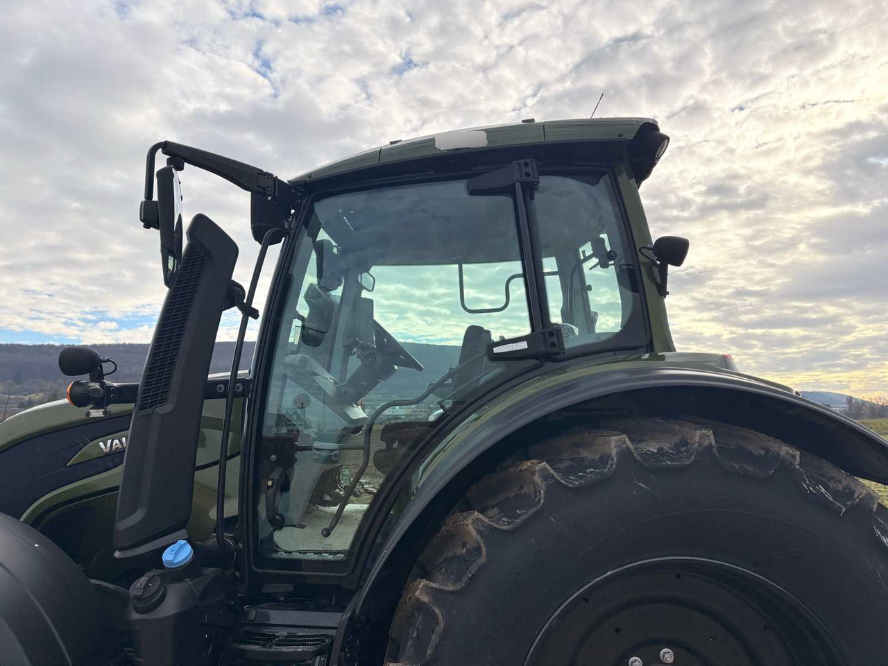 Tractor 2022 NEW VALTRA N155E ACTIVE TRACTOR