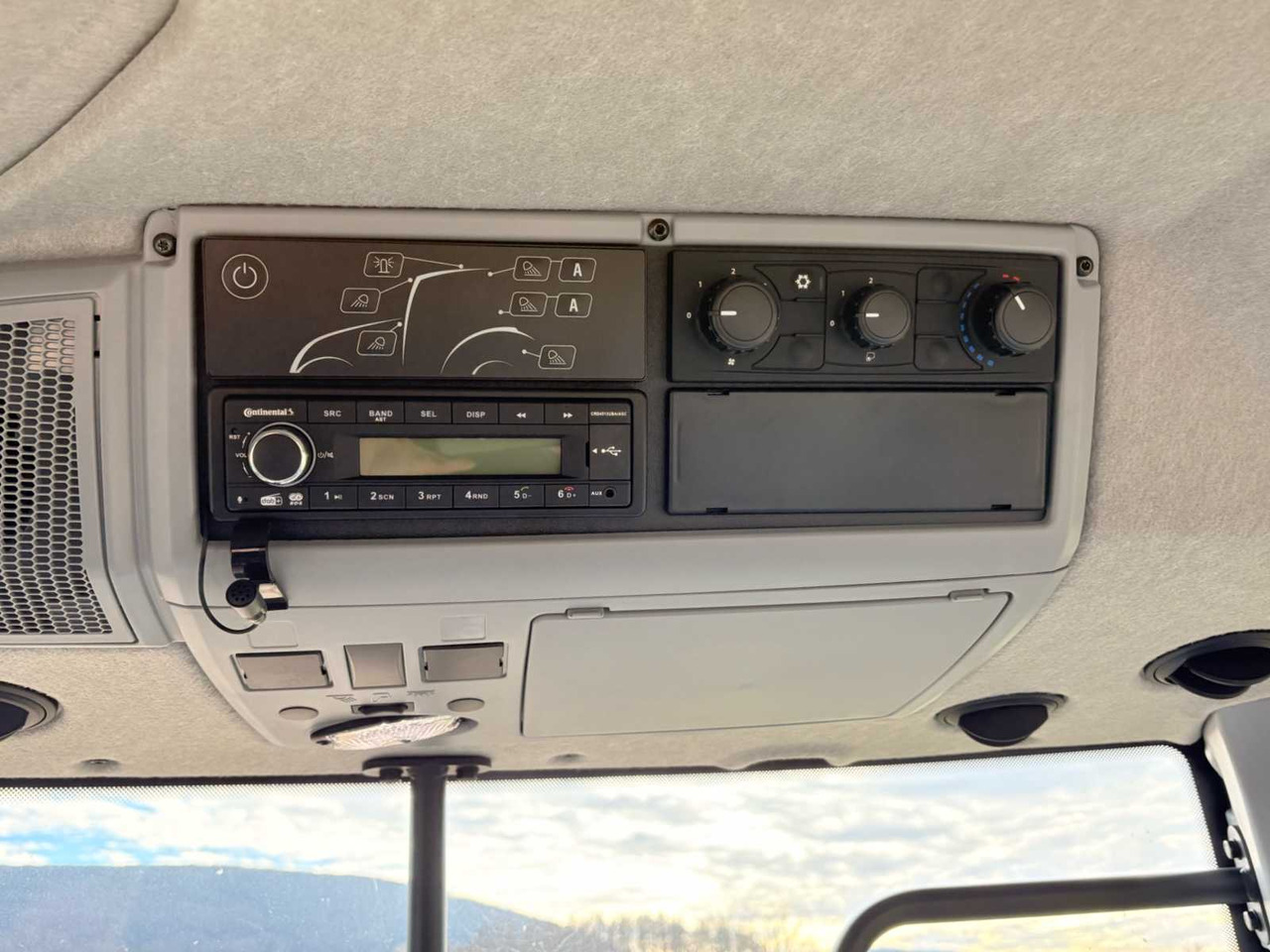 Tractor 2022 NEW VALTRA N155E ACTIVE TRACTOR