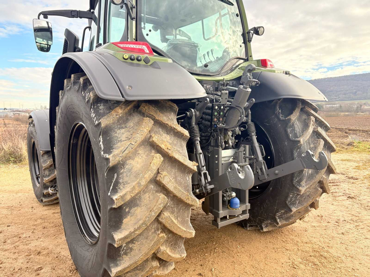 Tractor 2022 NEW VALTRA N155E ACTIVE TRACTOR