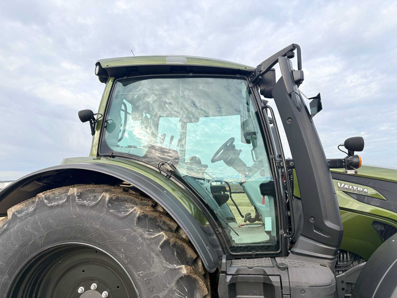 Tractor 2022 NEW VALTRA N155E ACTIVE TRACTOR