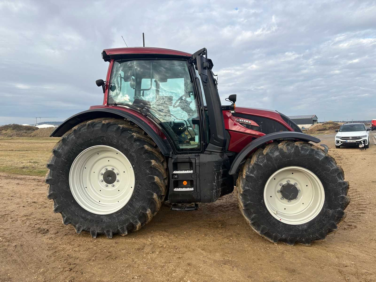 Tractor 2022 NEW VALTRA N155E VERSU TRACTOR