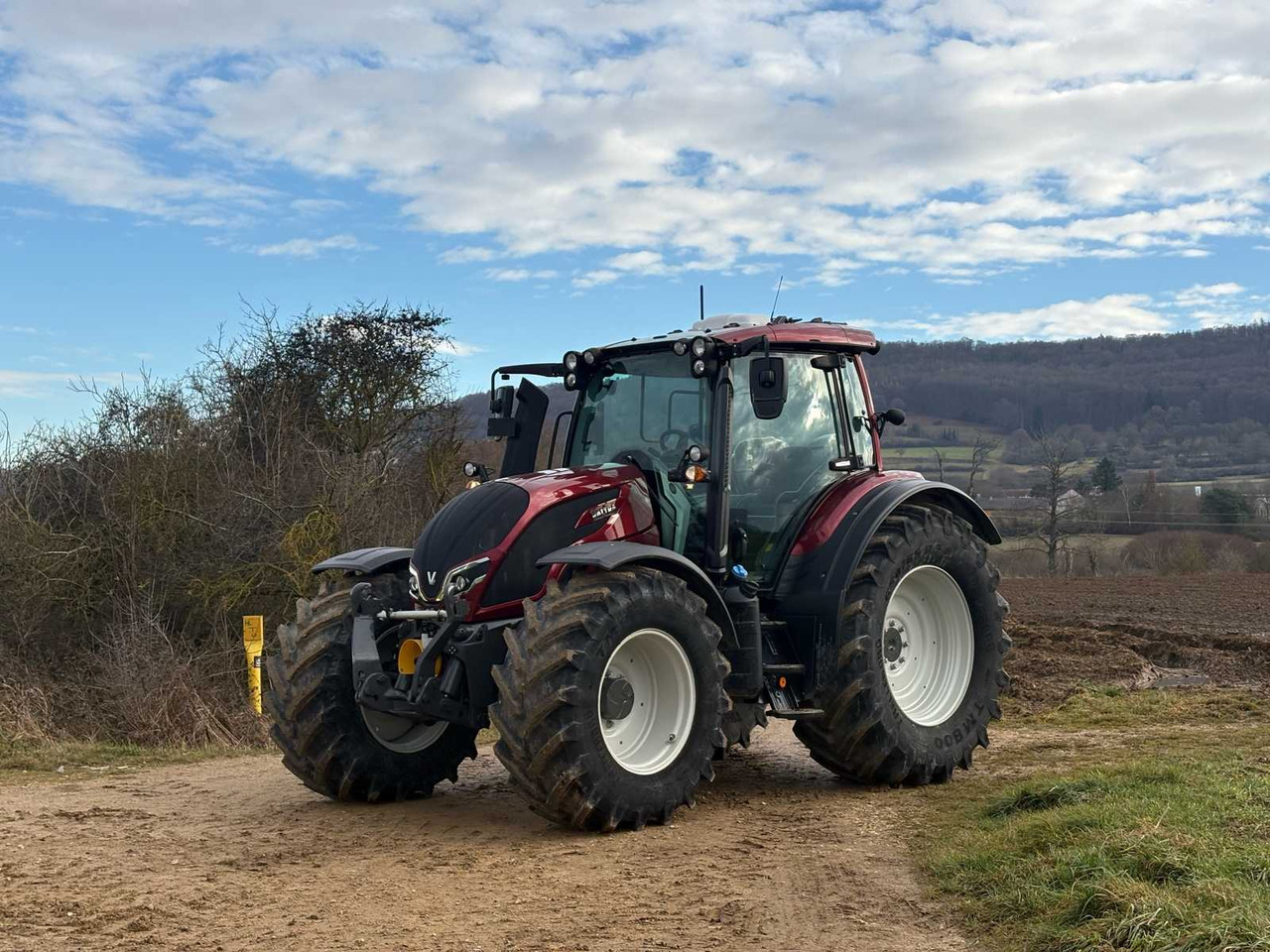 Tractor 2022 NEW VALTRA N155E VERSU TRACTOR
