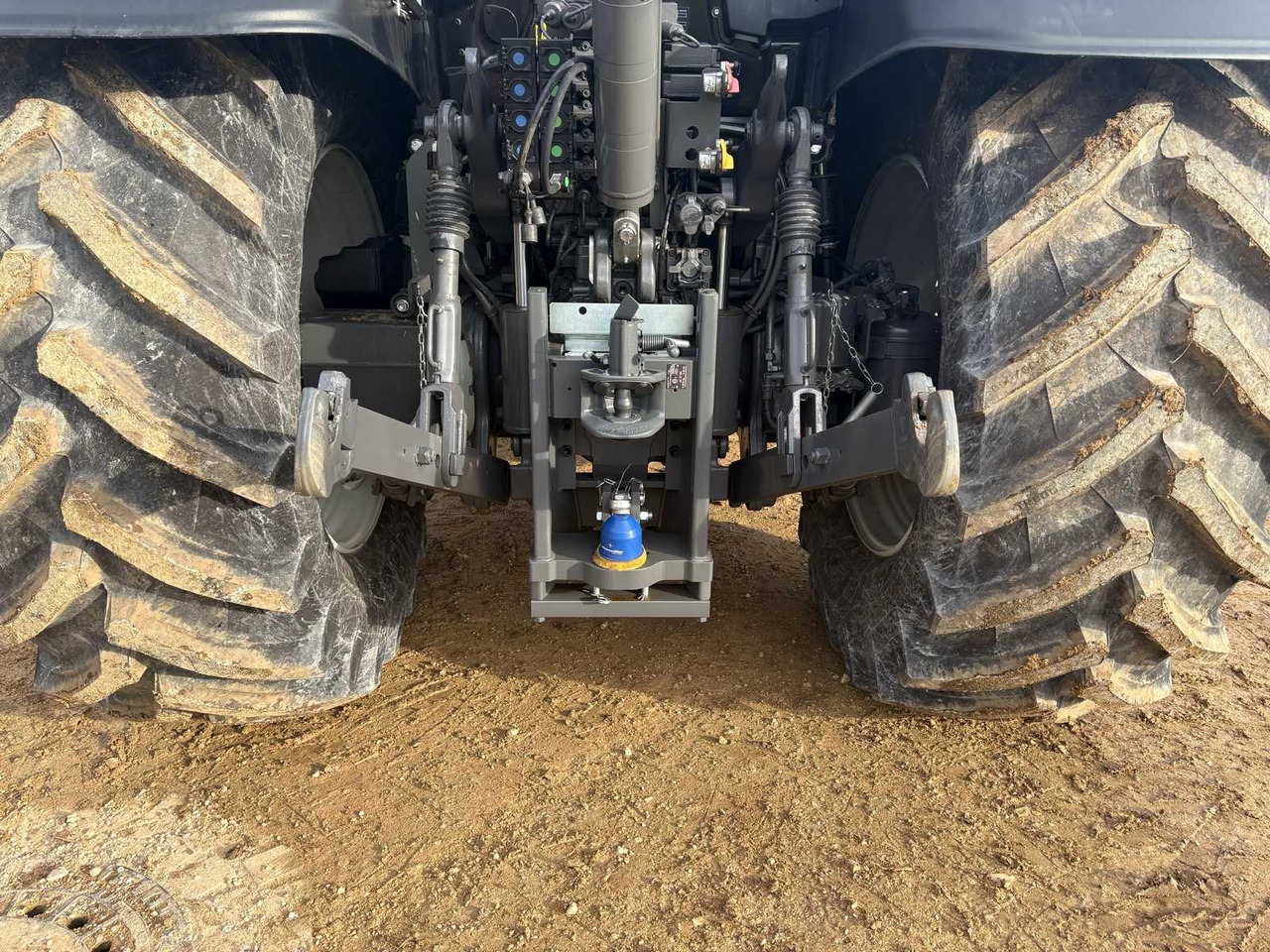 Tractor 2022 NEW VALTRA N155E VERSU TRACTOR