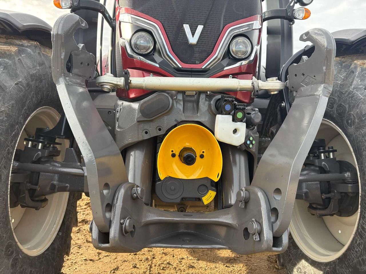 Tractor 2022 NEW VALTRA N155E VERSU TRACTOR