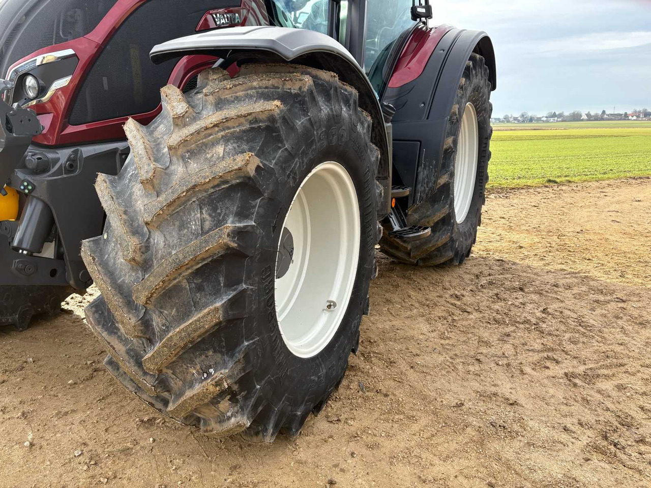 Tractor 2022 NEW VALTRA N155E VERSU TRACTOR