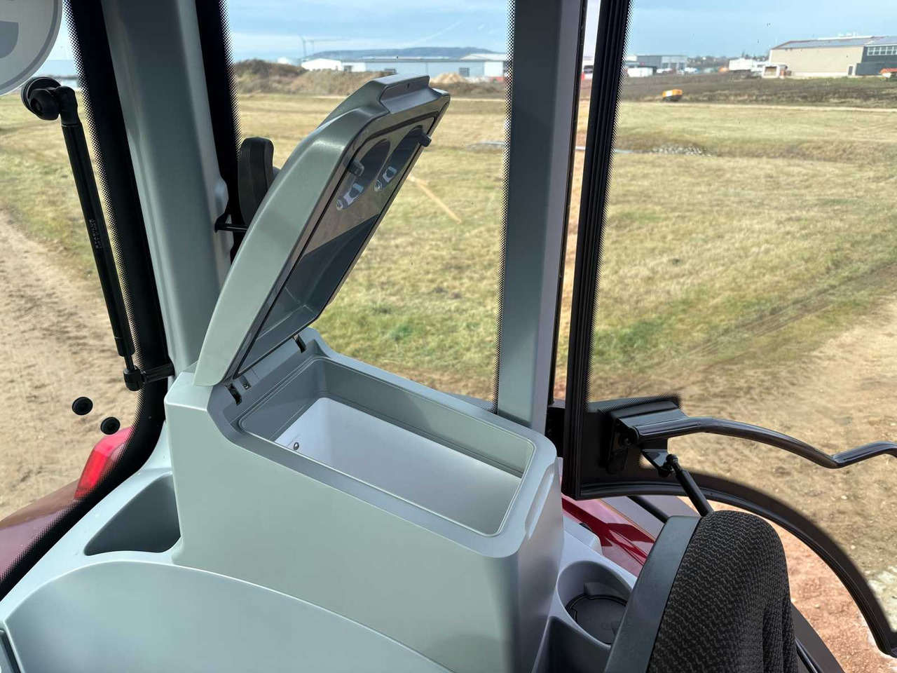 Tractor 2022 NEW VALTRA N155E VERSU TRACTOR