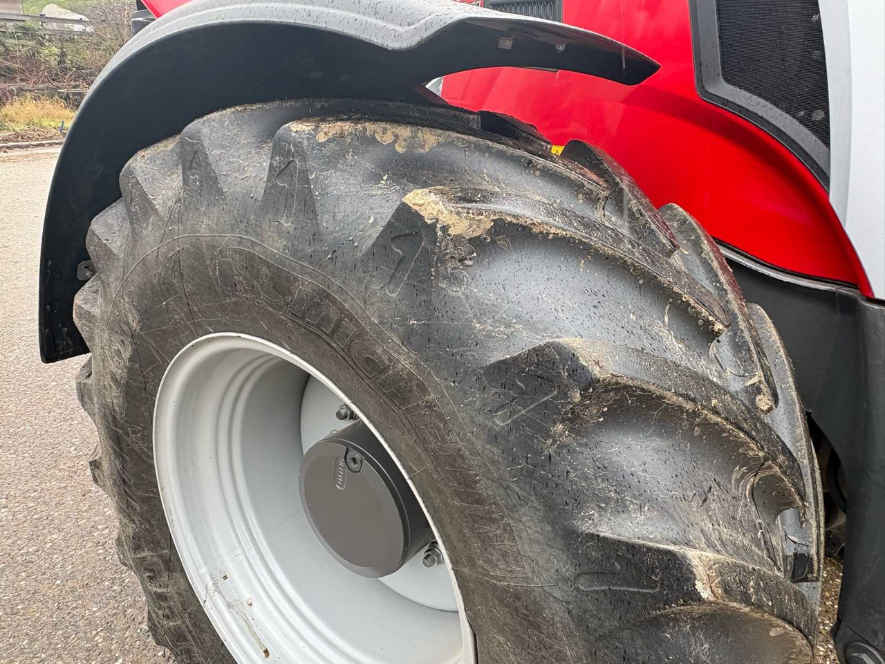 Tractor 2024 MASSEY FERGUSON 6S.180 - 4WD TRACTOR