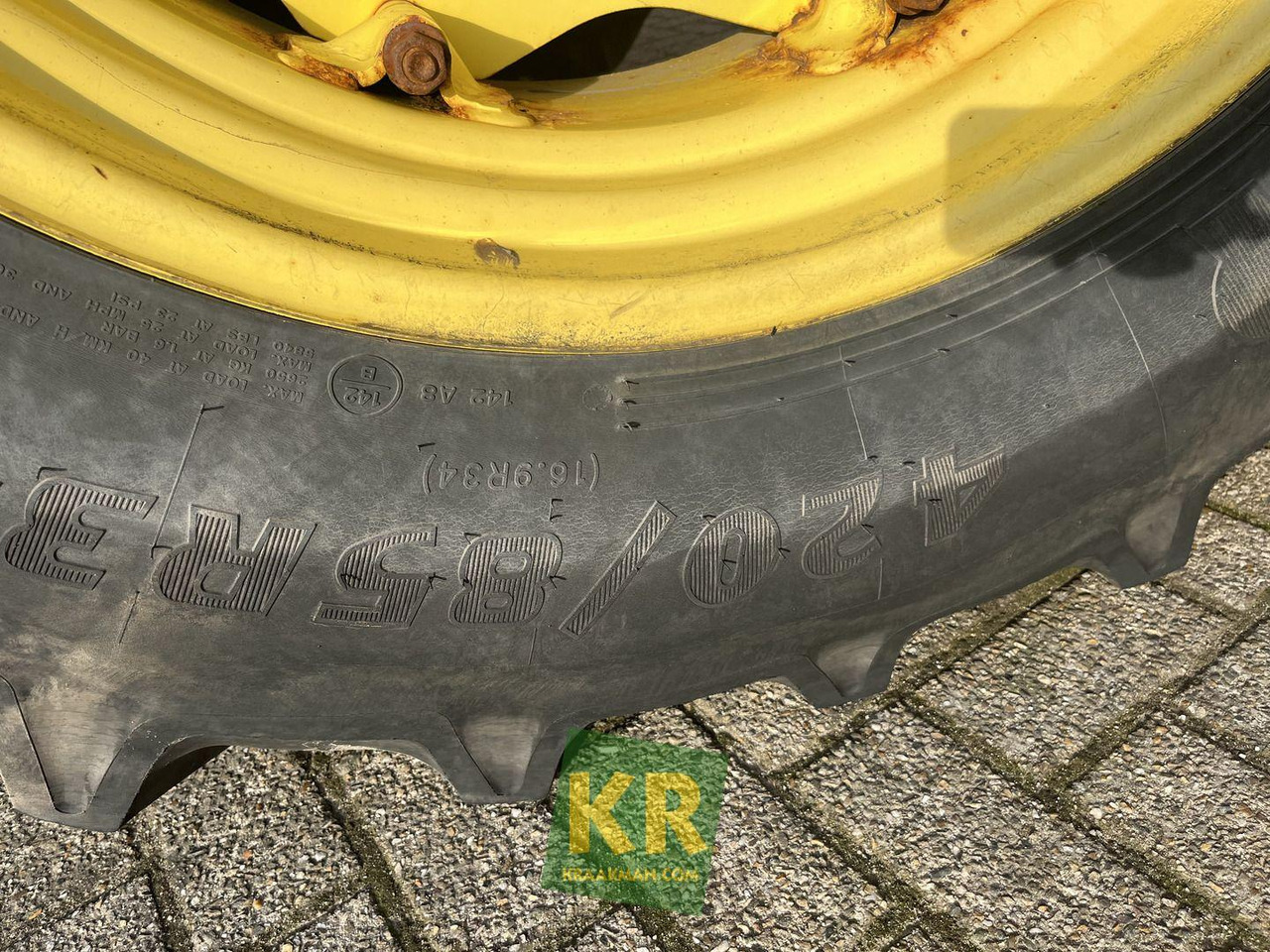 Tractor 5080M John Deere