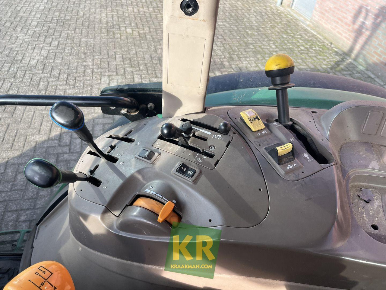 Tractor 5080M John Deere