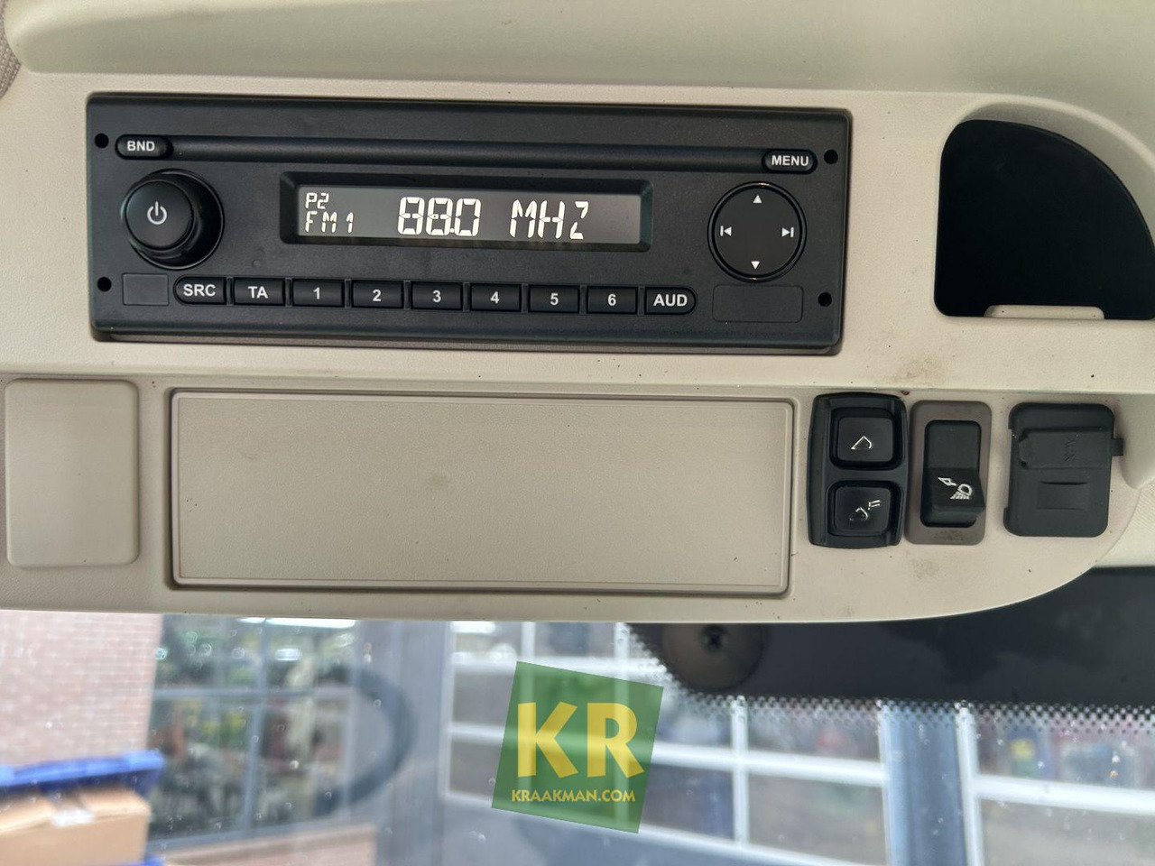 Tractor 6110R John Deere