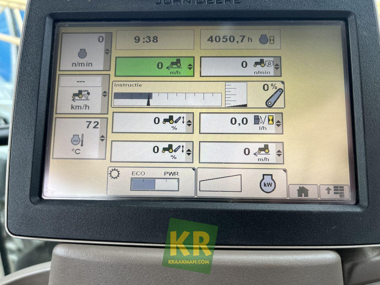 Tractor 6115R John Deere