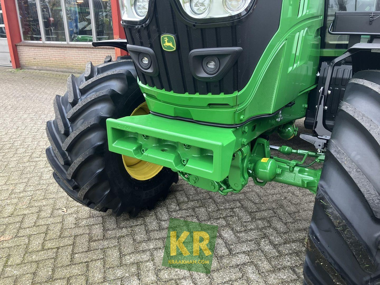 Tractor 6140M John Deere