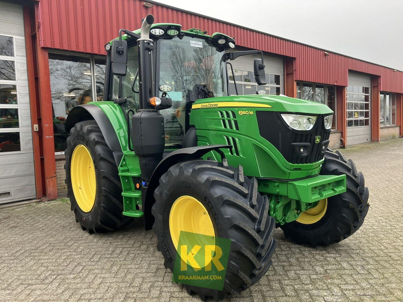 Tractor 6140M John Deere