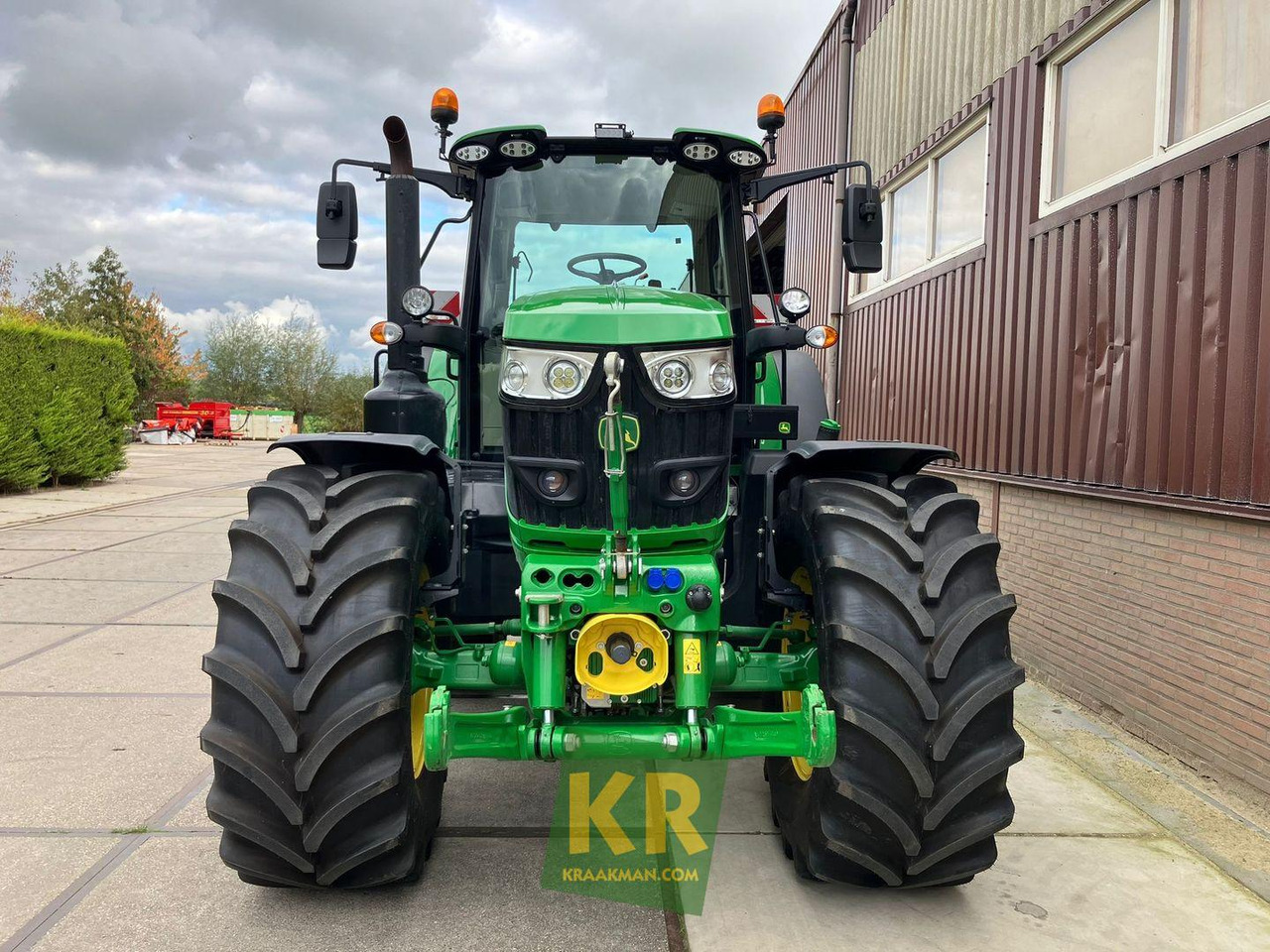 Tractor 6155M John Deere