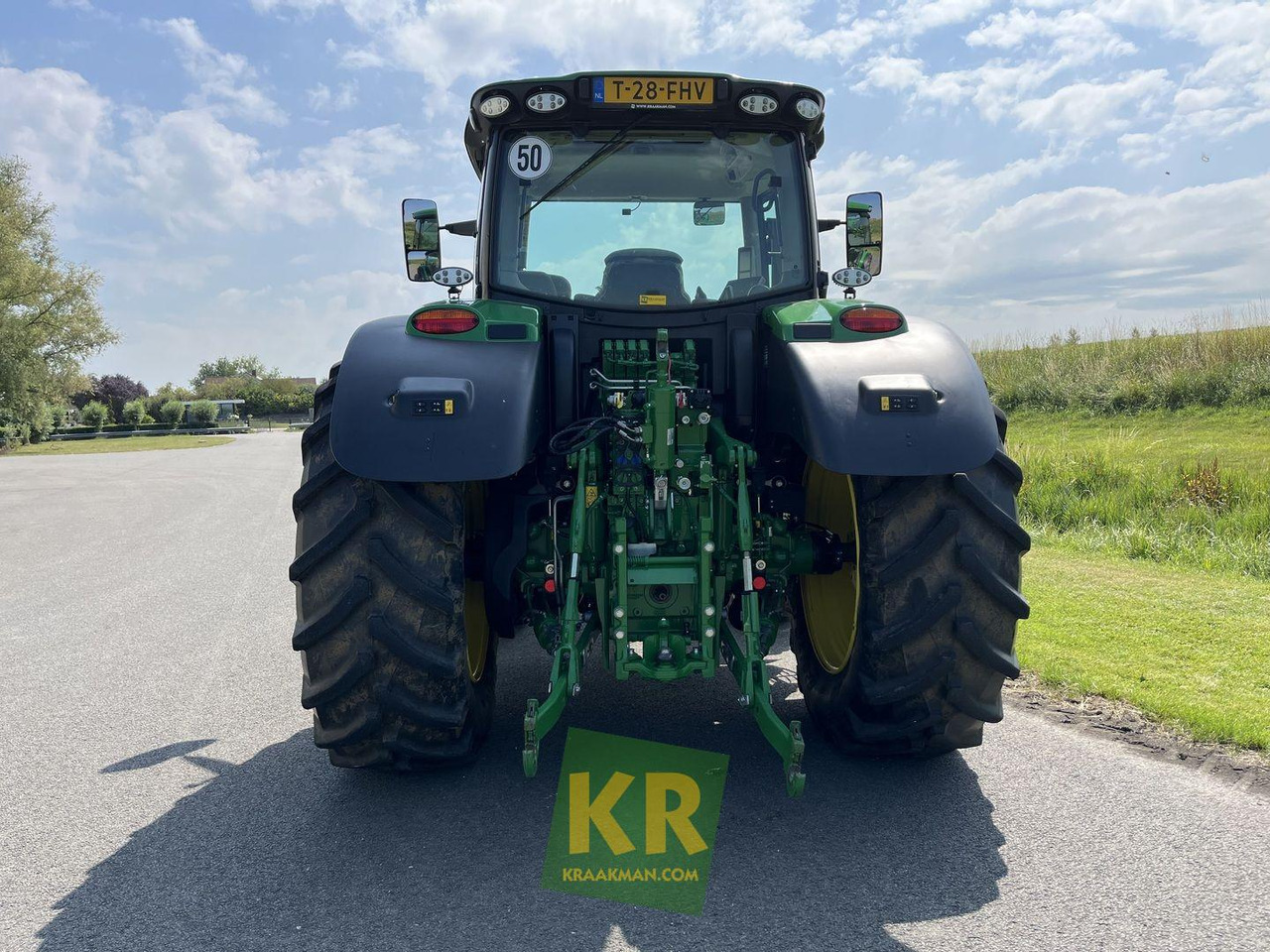 Tractor 6R 185 John Deere