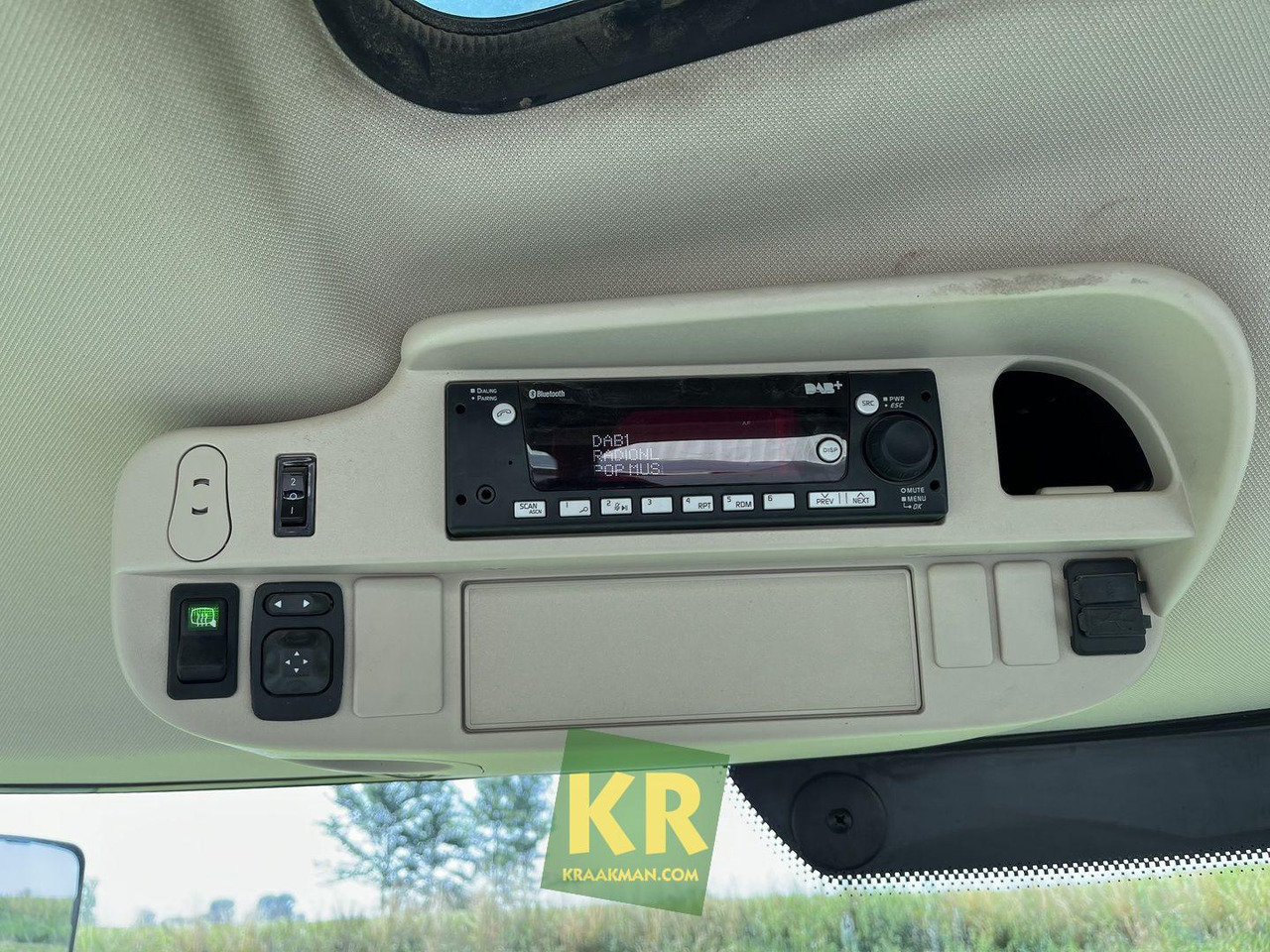 Tractor 6R 185 John Deere