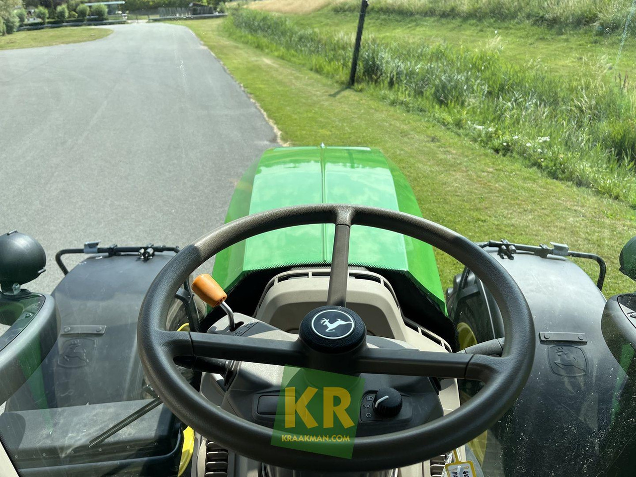 Tractor 6R 185 John Deere