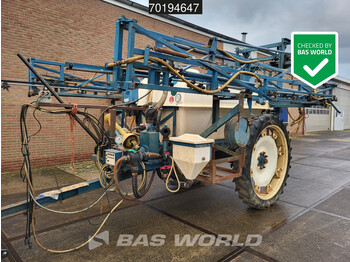Tractor Alleys LB242