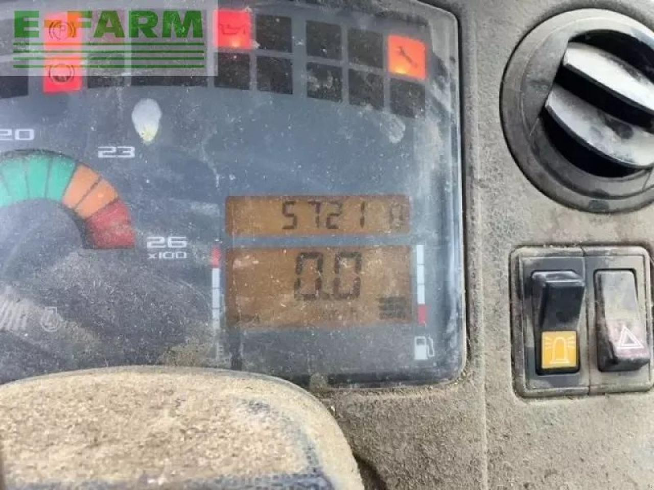 Tractor CLAAS 557atz