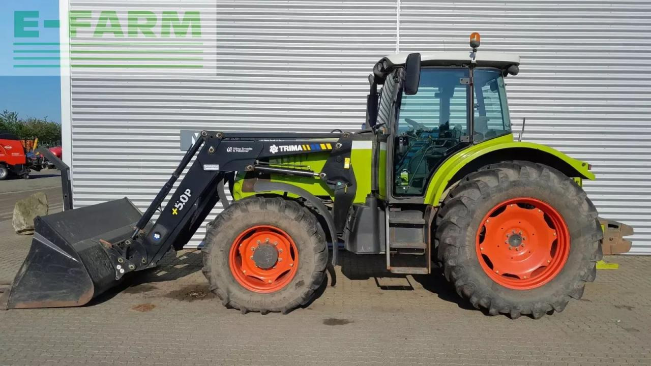 Tractor CLAAS 697