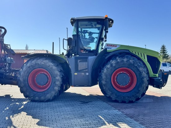 Tractor CLAAS 783 SSF 40 XERION  Ohne Hacker