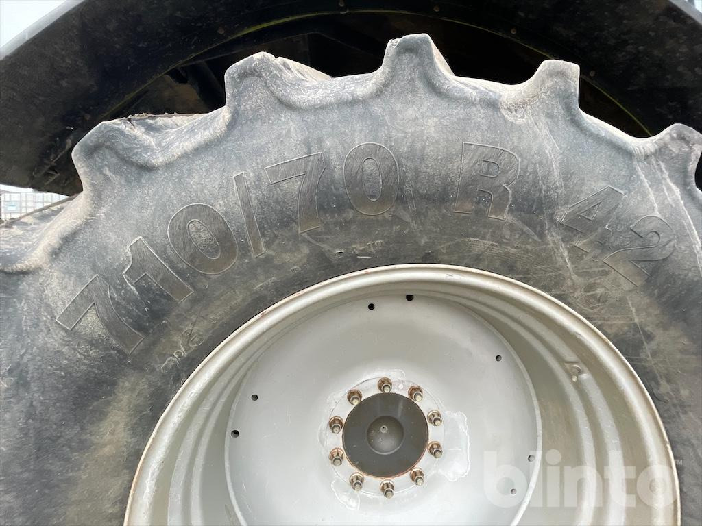 Tractor CLAAS 850 AXION (2015)