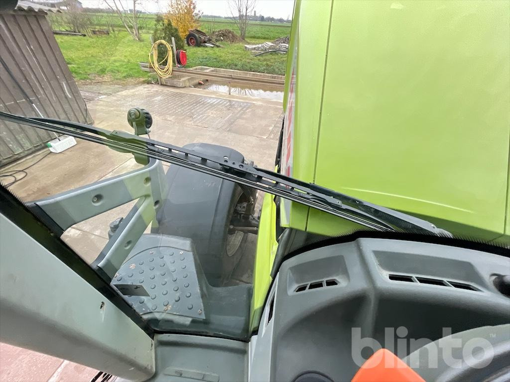 Tractor CLAAS 850 AXION (2015)