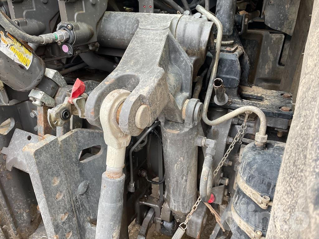 Tractor CLAAS 850 AXION (2015)