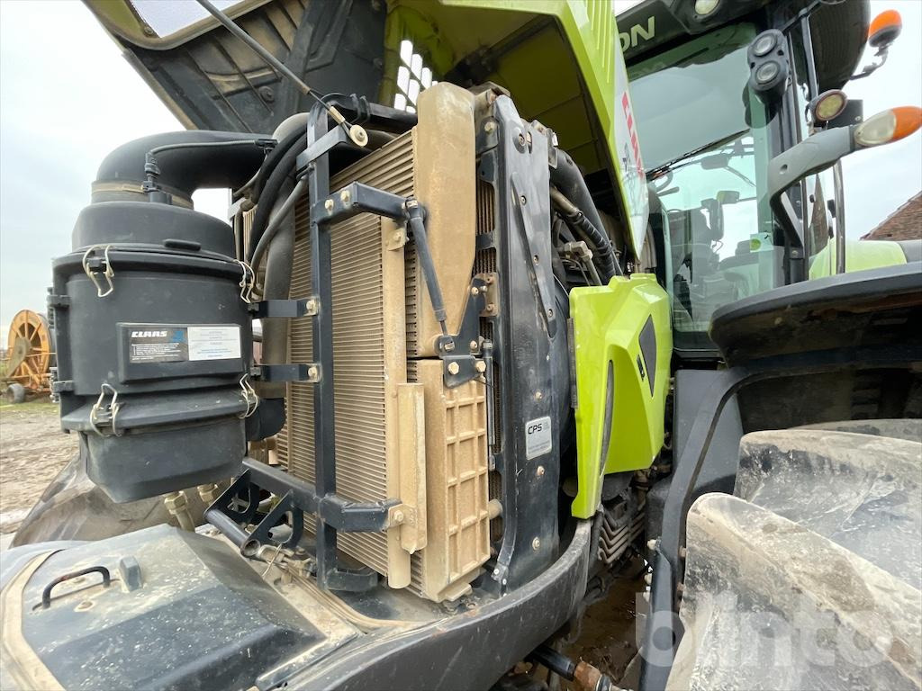 Tractor CLAAS 850 AXION (2015)