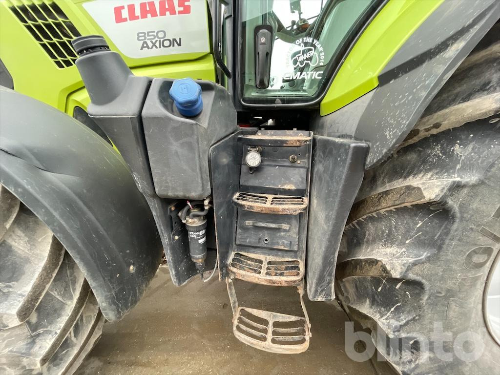 Tractor CLAAS 850 AXION (2015)