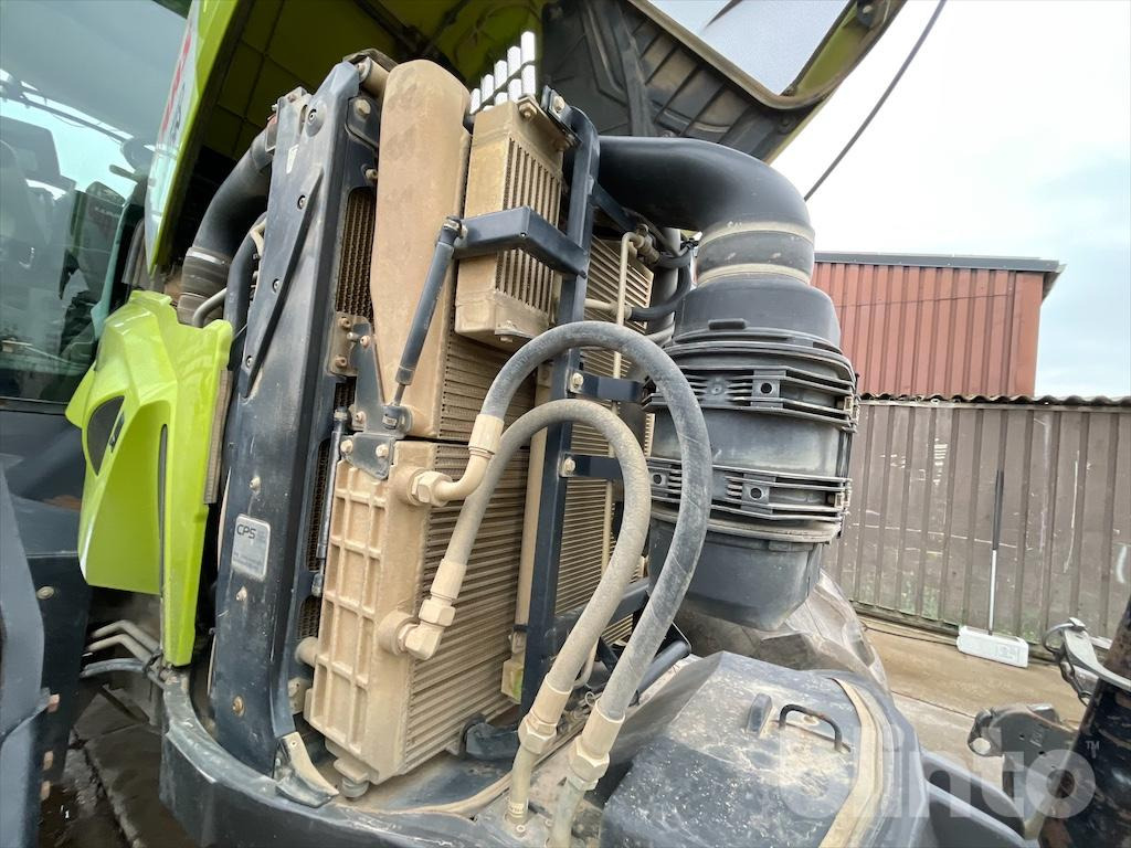 Tractor CLAAS 850 AXION (2015)