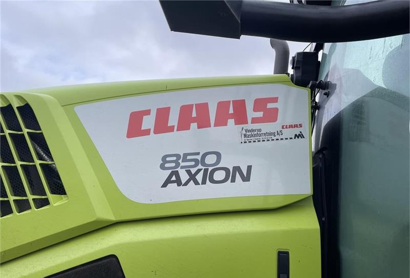 Tractor CLAAS 850 CEBIS Hexashift, få timer, pæn og iorden