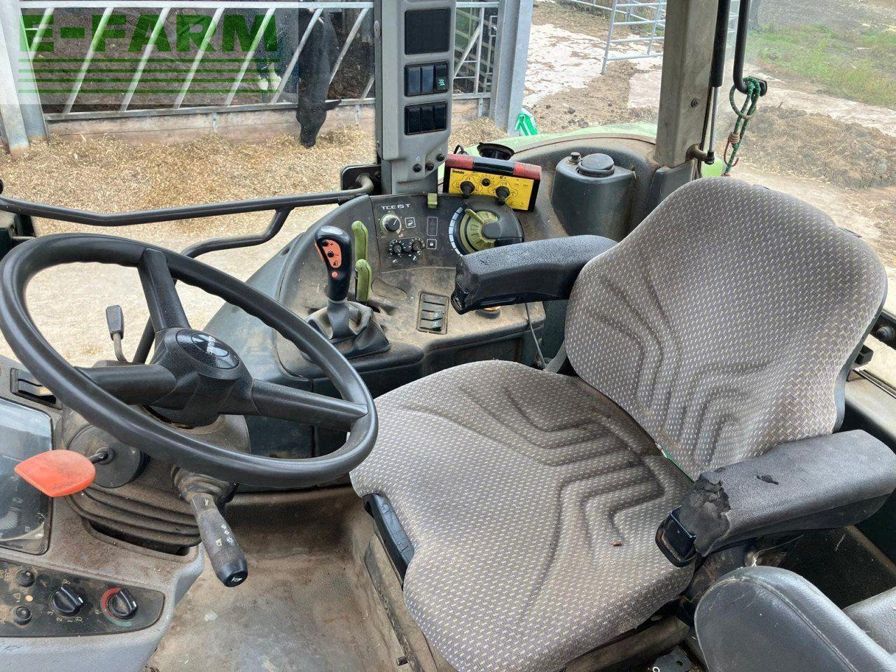 Tractor CLAAS ARES 557