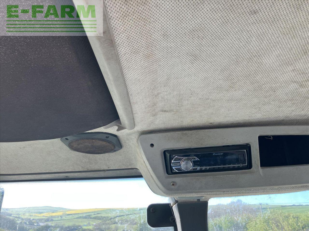 Tractor CLAAS ARION 420 CIS