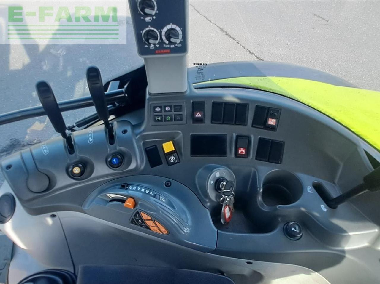 Tractor CLAAS ARION 430